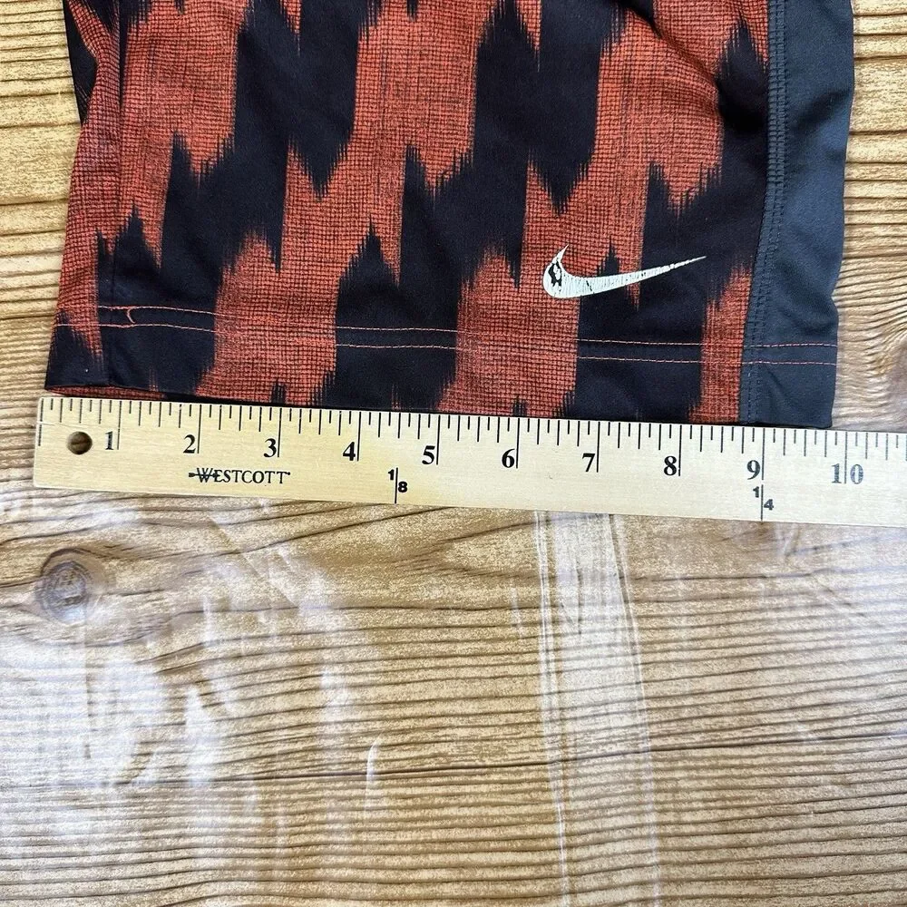 Nike Dri Fit Boys Basketball Shorts Size Large Tiger Print‎